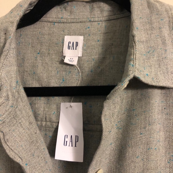 Gap Button Up - Picture 2 of 4
